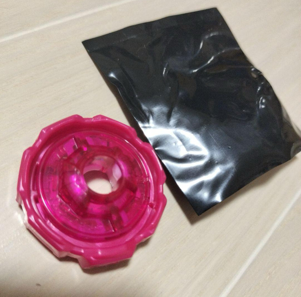 Ratchet 7-70 Beyblade X Unique Line